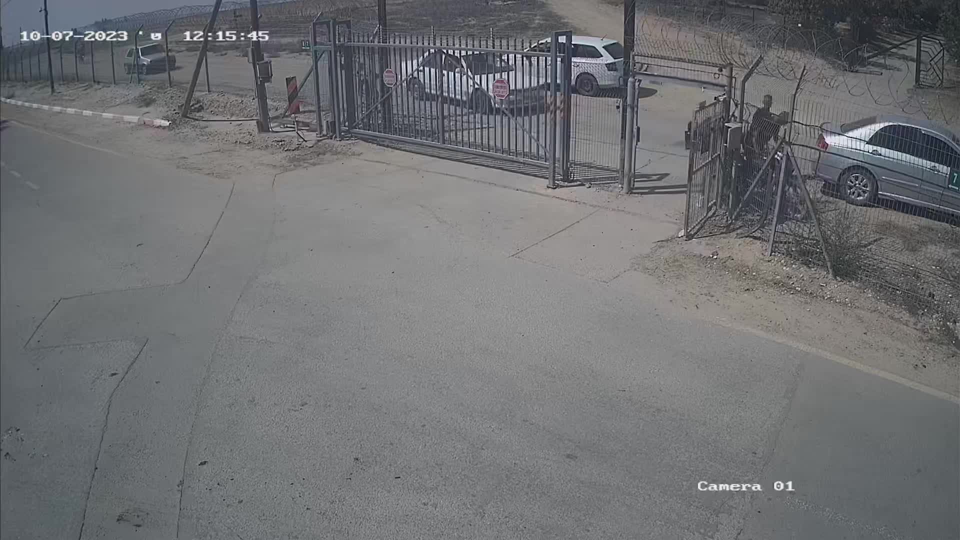 בארי שער אחורי כניסת עזתיים.mp4